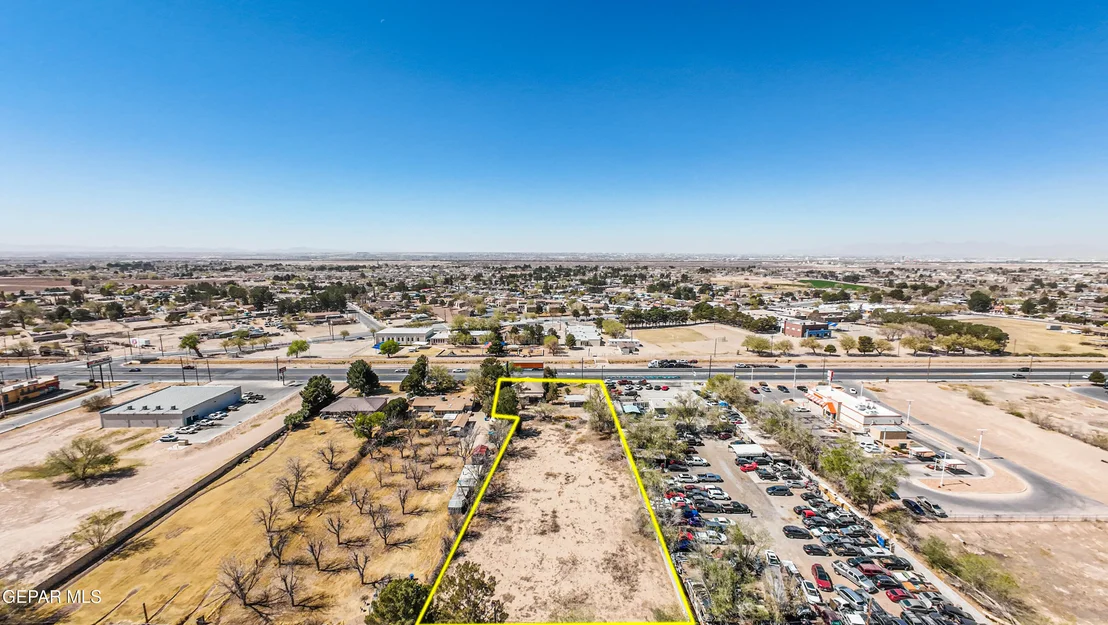 Photo of 10409 Alameda Avenue