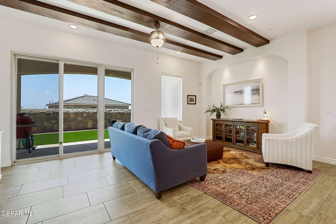 Photo of 293 STOCKELD PARK Place
