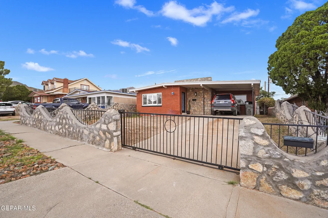 Photo of 3517 THOMASON Avenue