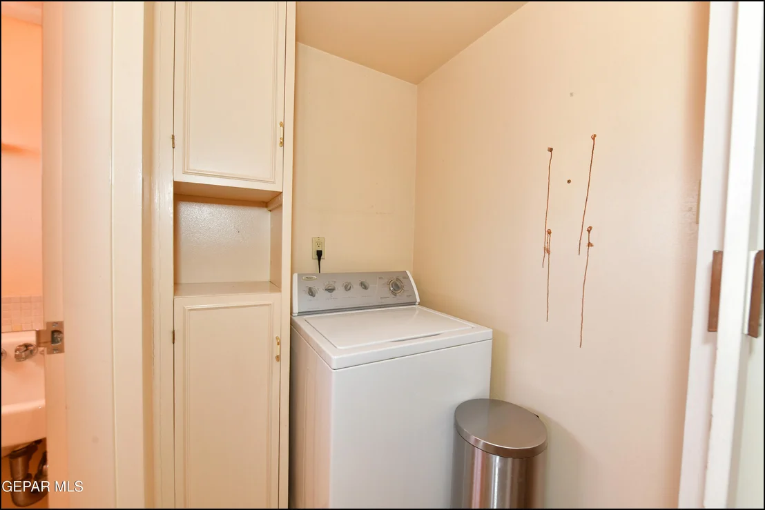 Photo of 9525 DESERT RIDGE Drive