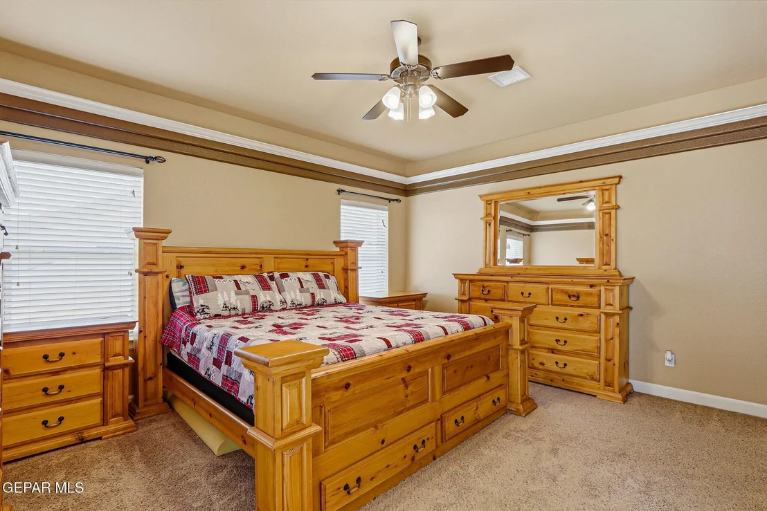 Photo of 5544 DENNIS CAVIN Lane