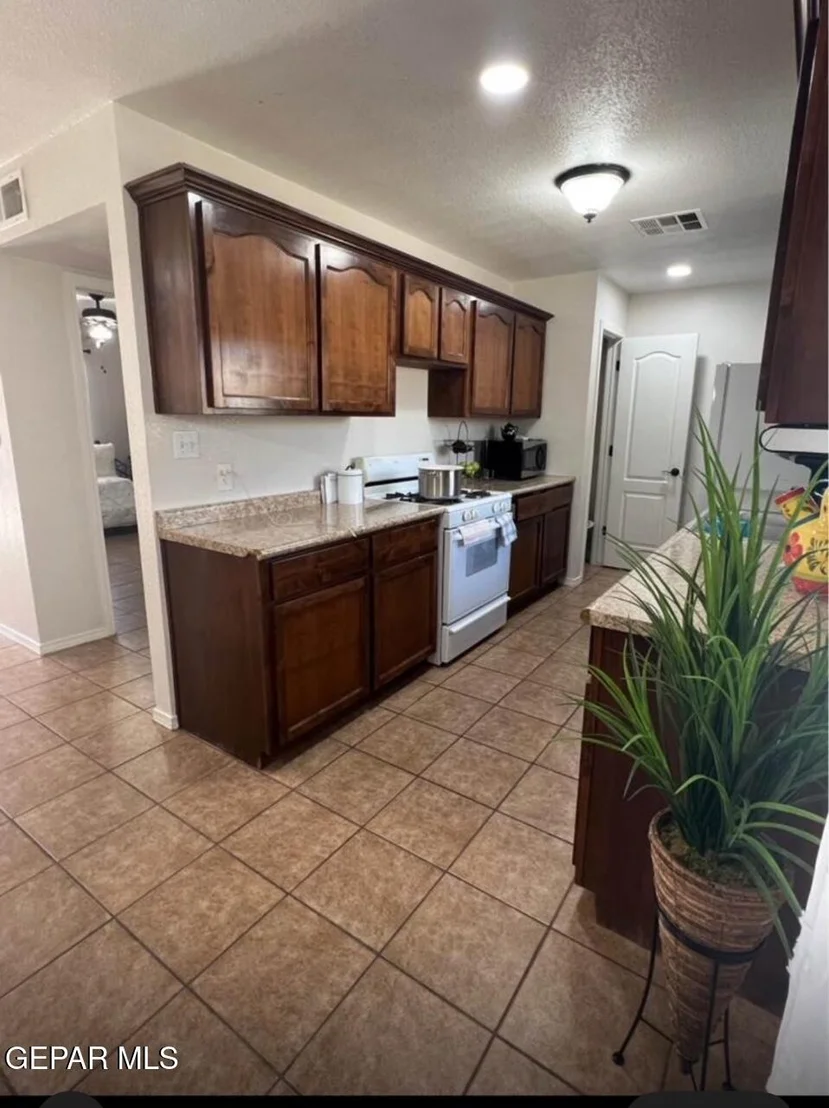Photo of 13373 Greendale