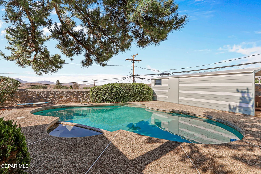 Photo of 4007 Flamingo Drive