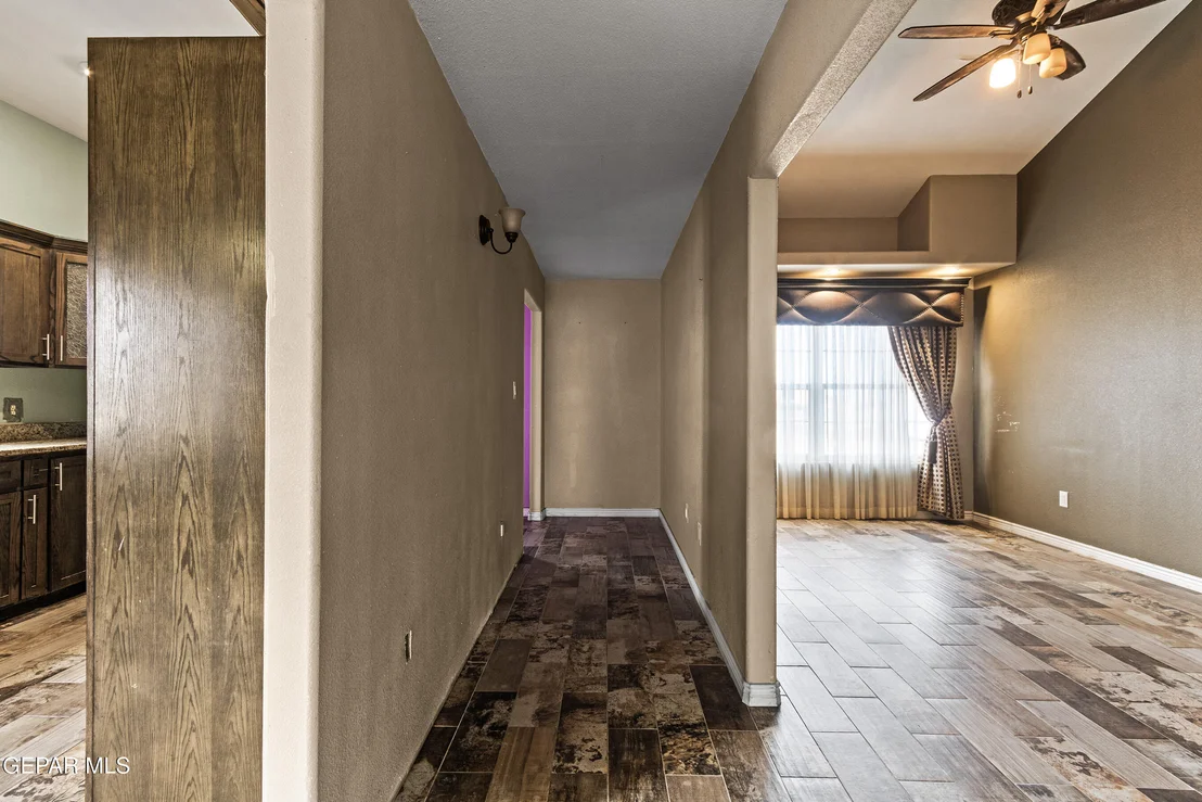 Photo of 360 Judge Bean Circle