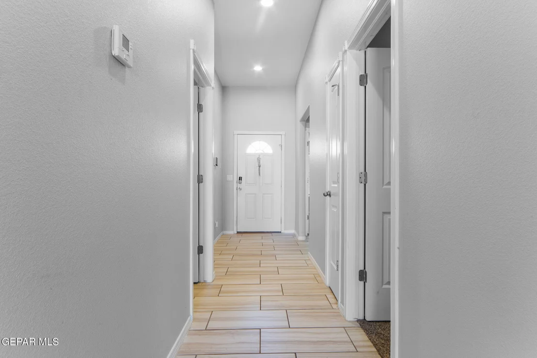 Photo of 938 YELDON Place