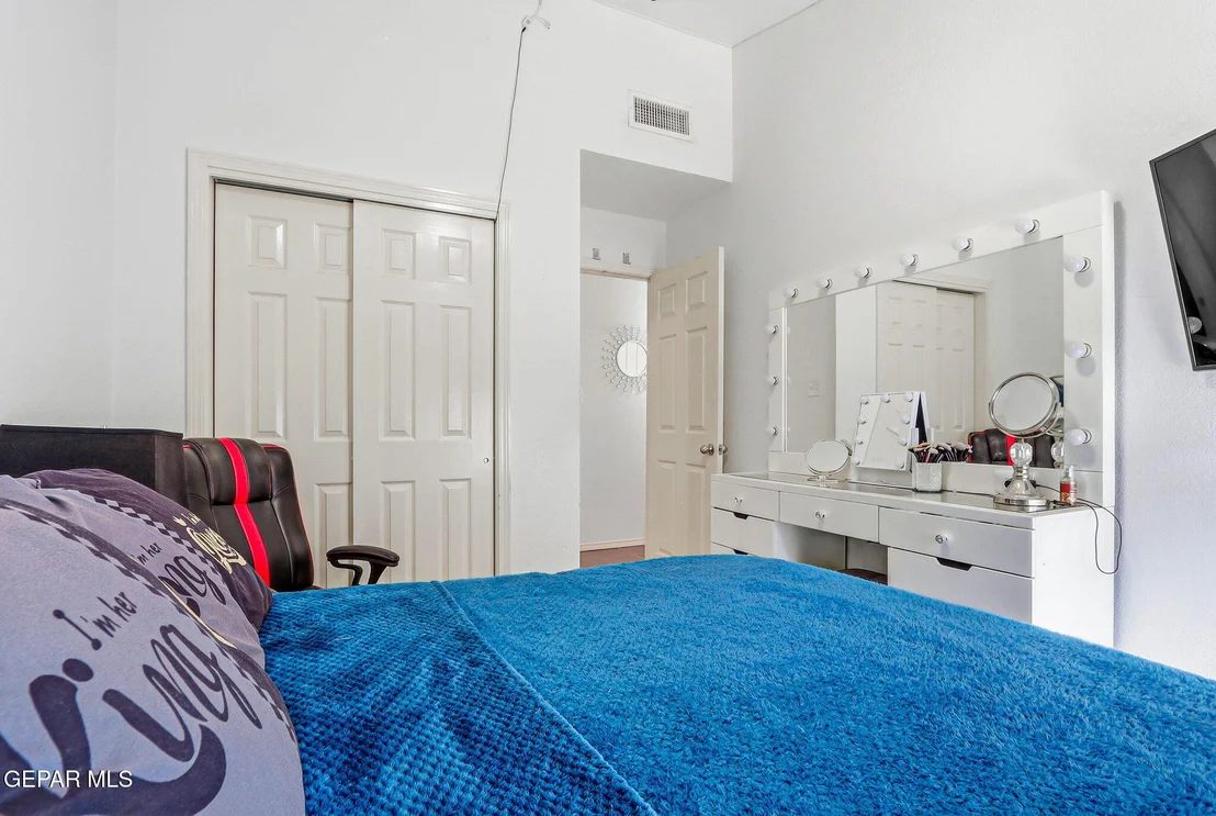 Photo of 12876 HUECO CAVE Drive