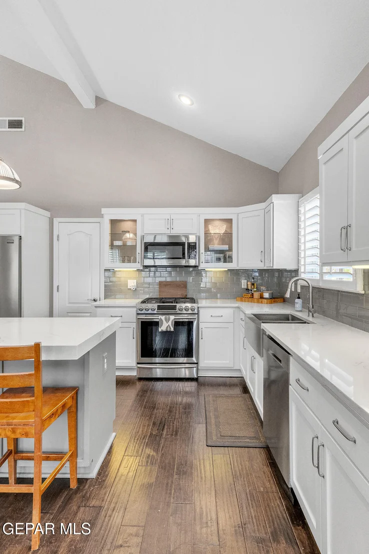 Photo of 4455 SHADOW WILLOW Drive