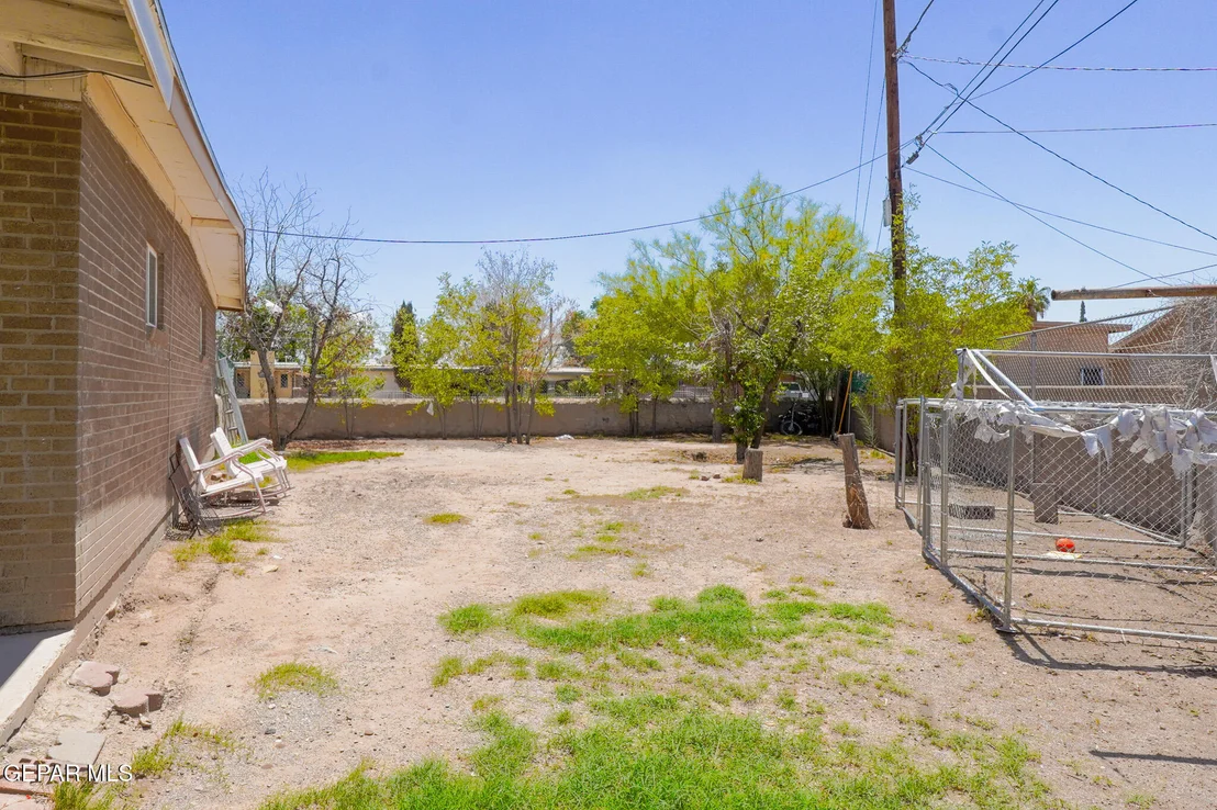Photo of 8375 REINDEER AVE EL PASO, Avenue