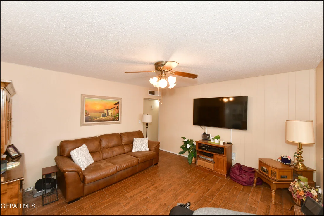 Photo of 10725 SAIGON Drive