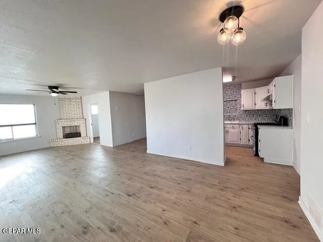 Photo of 5329 DOWNS Court
