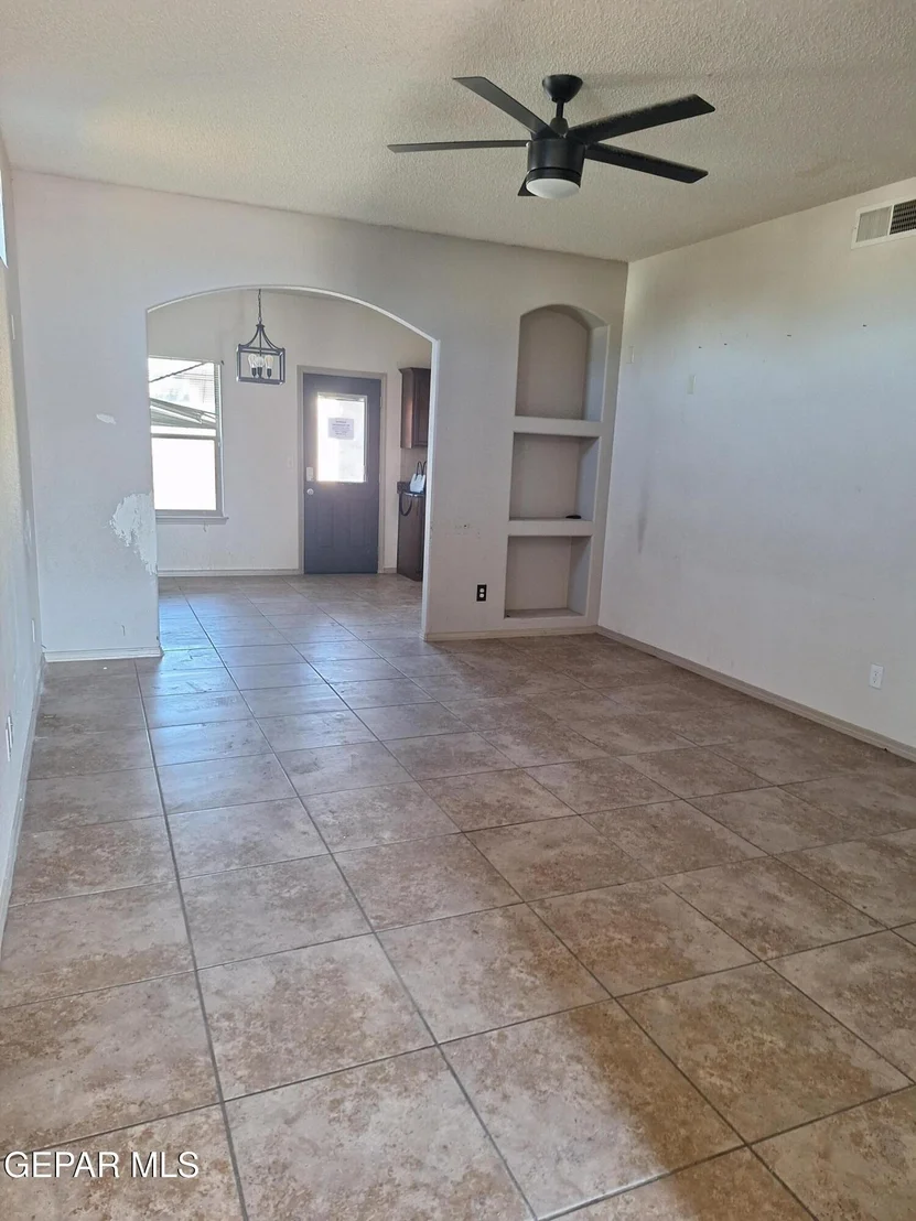 Photo of 14243 GIL REYES Drive