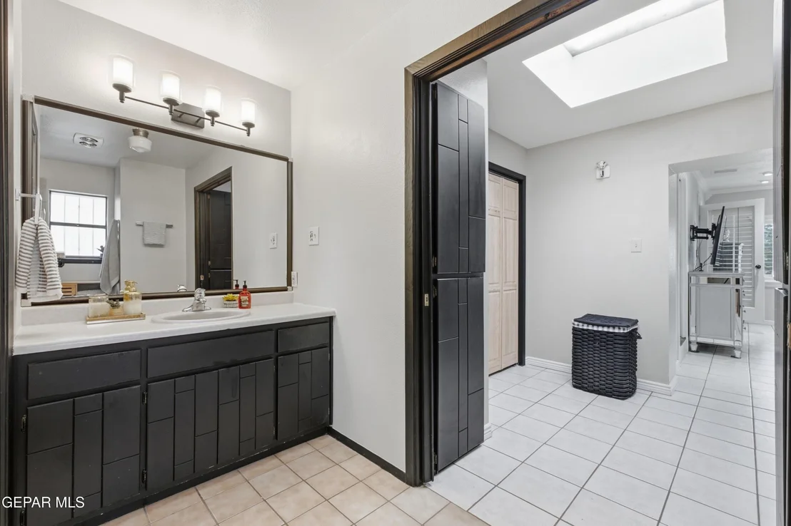 Photo of 7359 FRANKLIN Drive