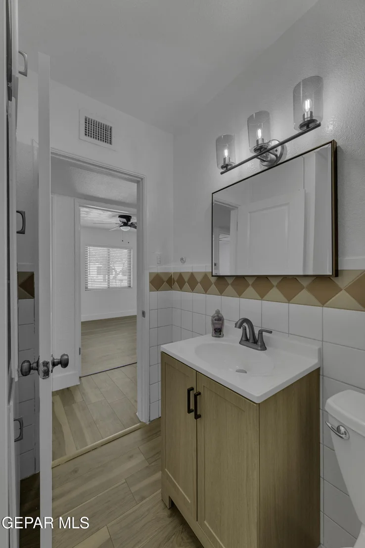 Photo of 7724 RANCHLAND Drive