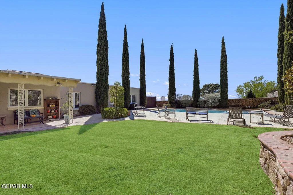 Photo of 6025 TORREY PINES Drive