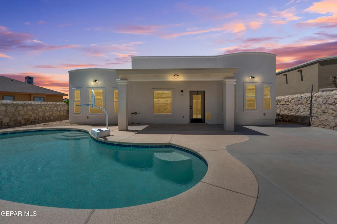 Photo of 3040 STORMY POINT Drive