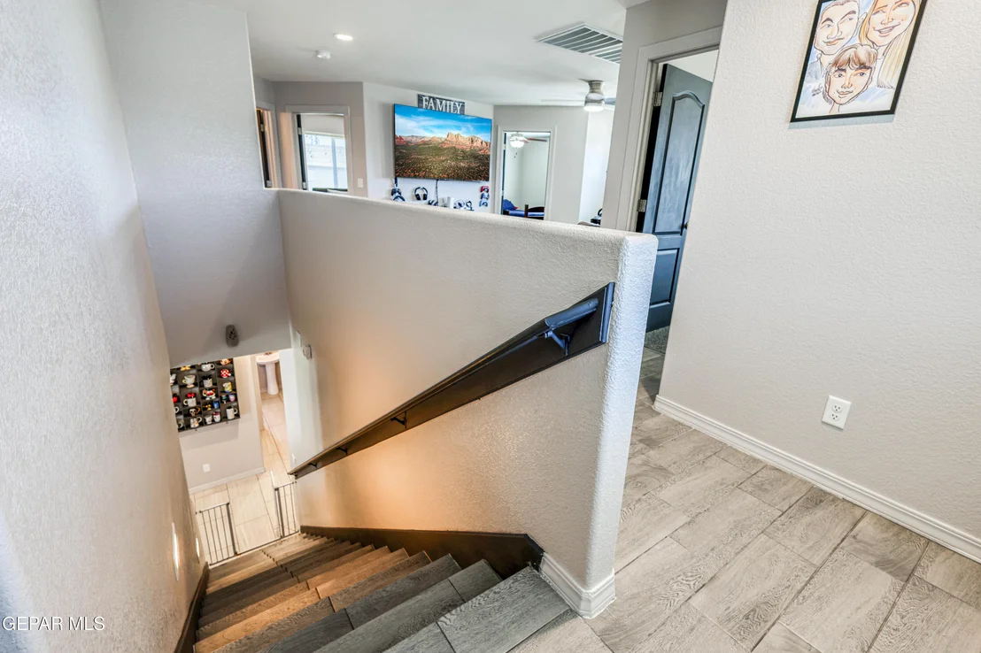 Photo of 6553 GEYSER Drive