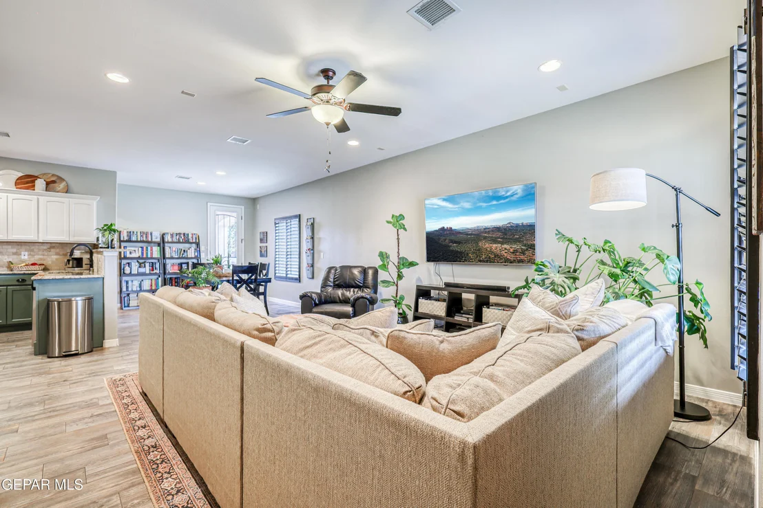 Photo of 2109 ROBERT DRENNAN Place