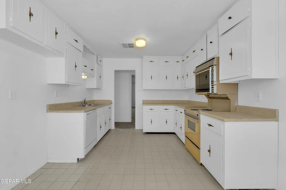 Photo of 10313 BYWAY Drive