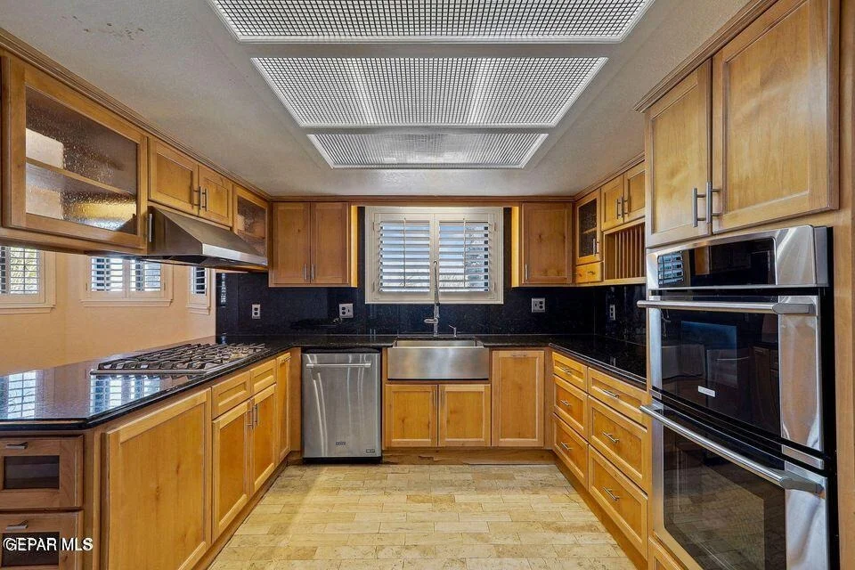 Photo of 4729 TROWBRIDGE Drive