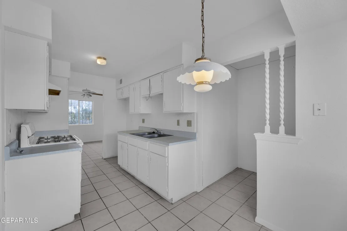 Photo of 15340 MINERAL Court