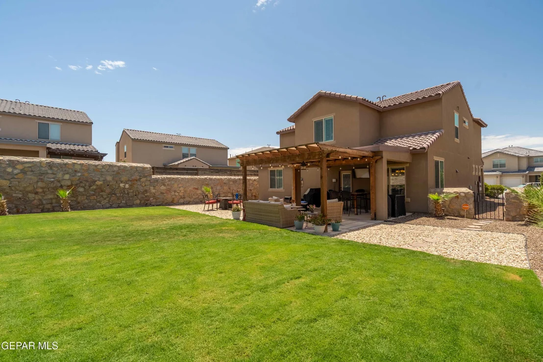 Photo of 7730 Enchanted View Drive