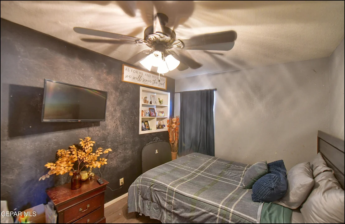 Photo of 5221 CAPISTRANO Drive