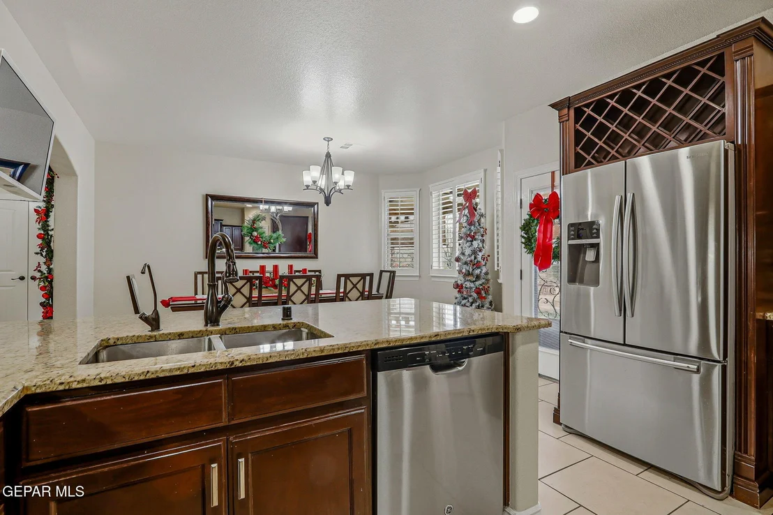 Photo of 1133 MARATHON Place