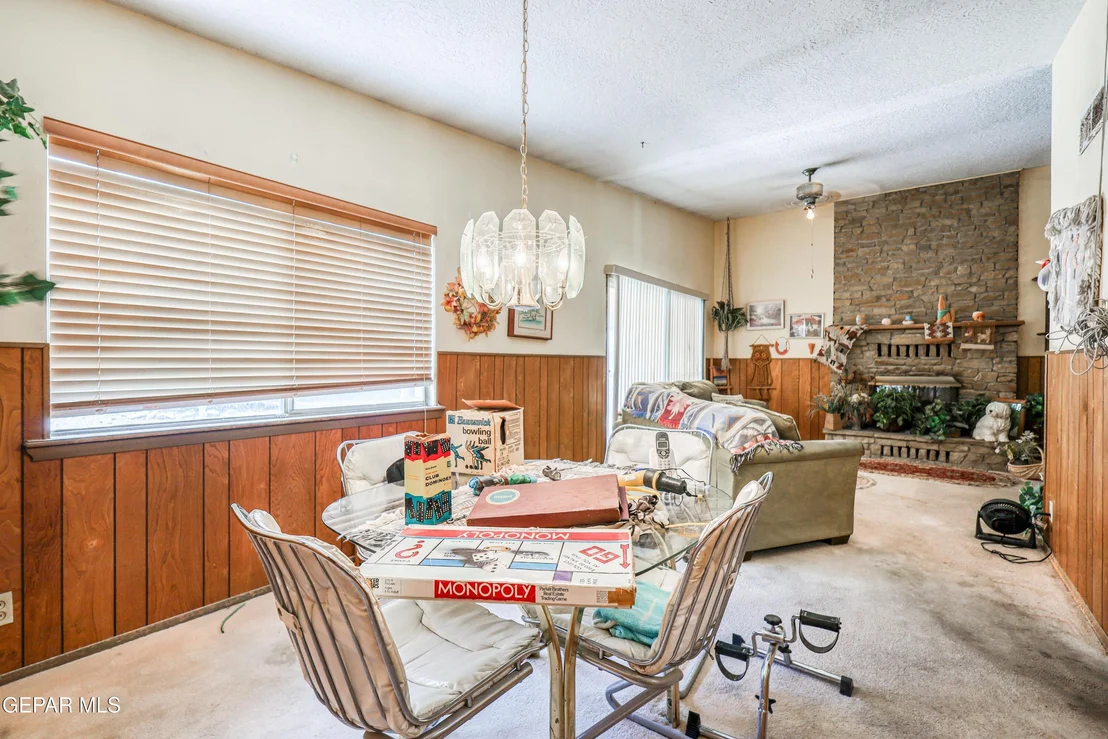 Photo of 220 MOONGLOW Drive