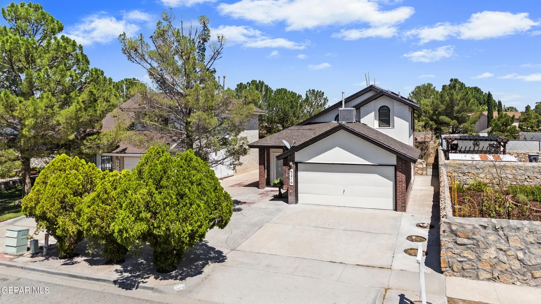 Photo of 3210 ARRAMBIDE Street