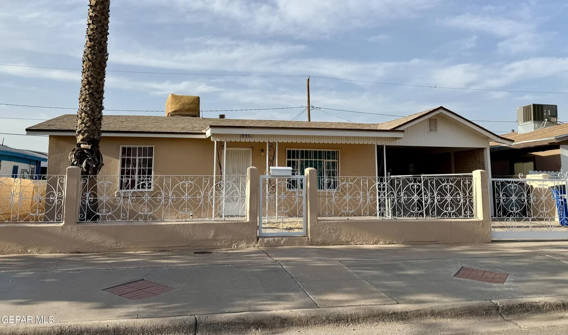 Photo of 9351 CARRANZA Drive
