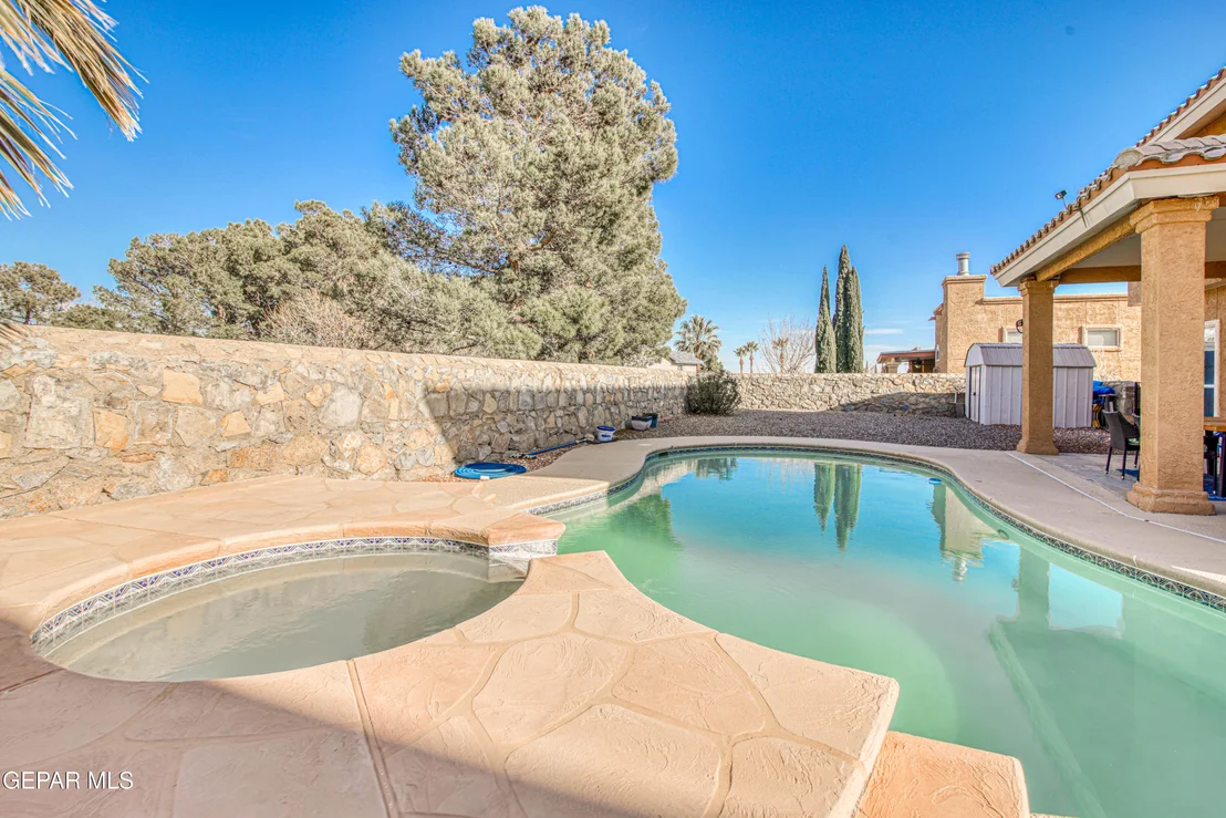 Photo of 4329 LOMA ALEGRE Drive