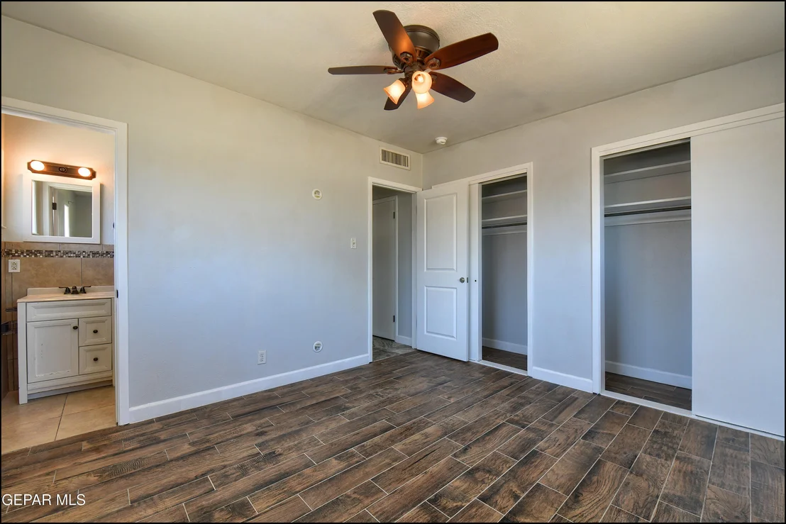Photo of 5105 Wally Drive