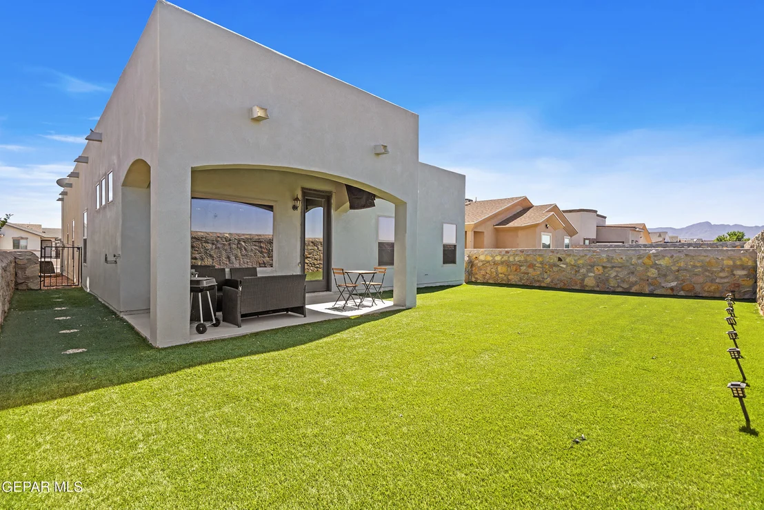 Photo of 7257 LONG MEADOW Drive