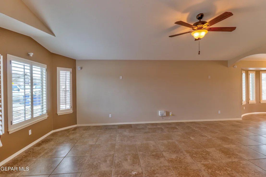 Photo of 3017 WOODHEAD