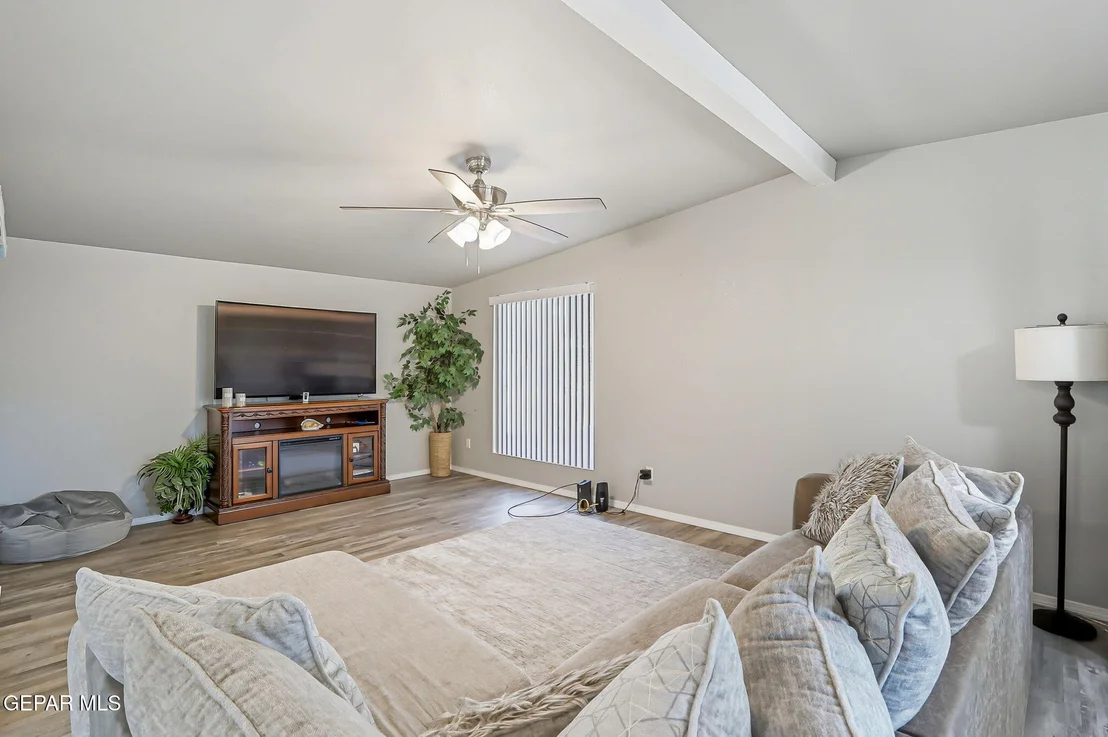 Photo of 4113 ROXBURY Drive