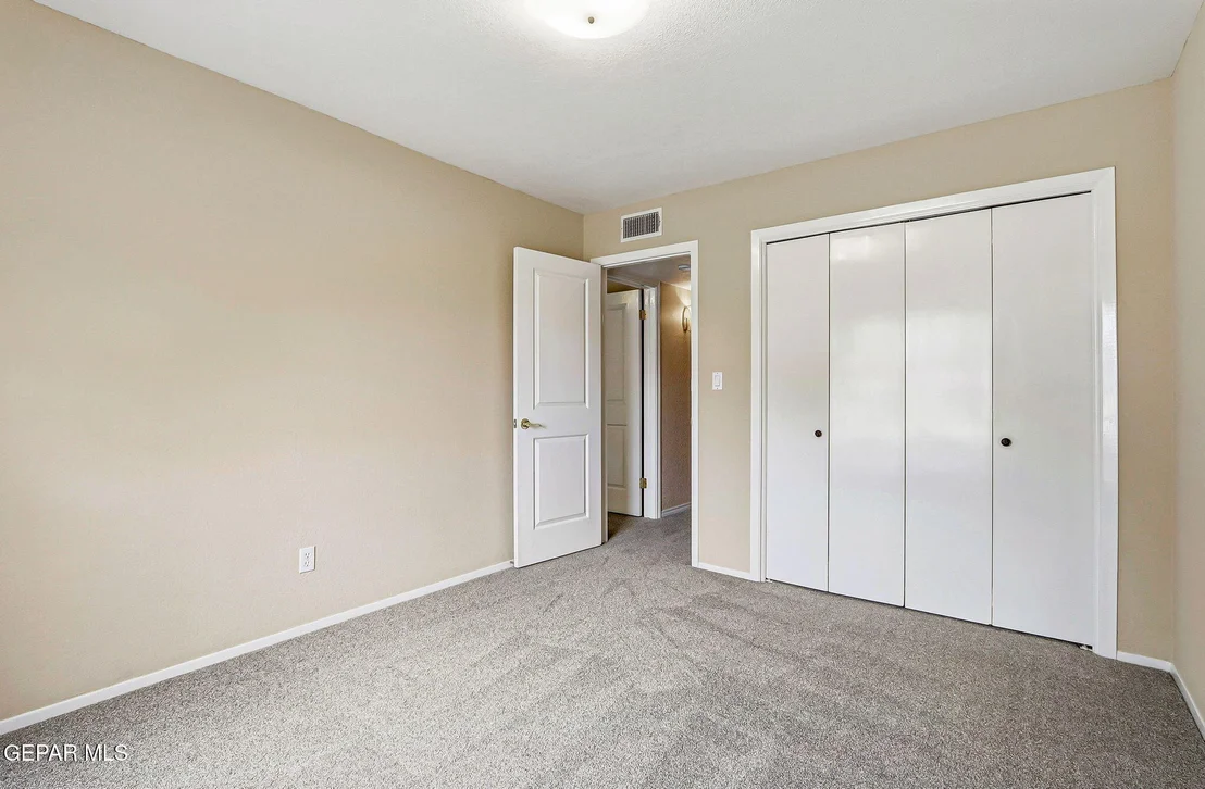 Photo of 1321 HOOKRIDGE Drive