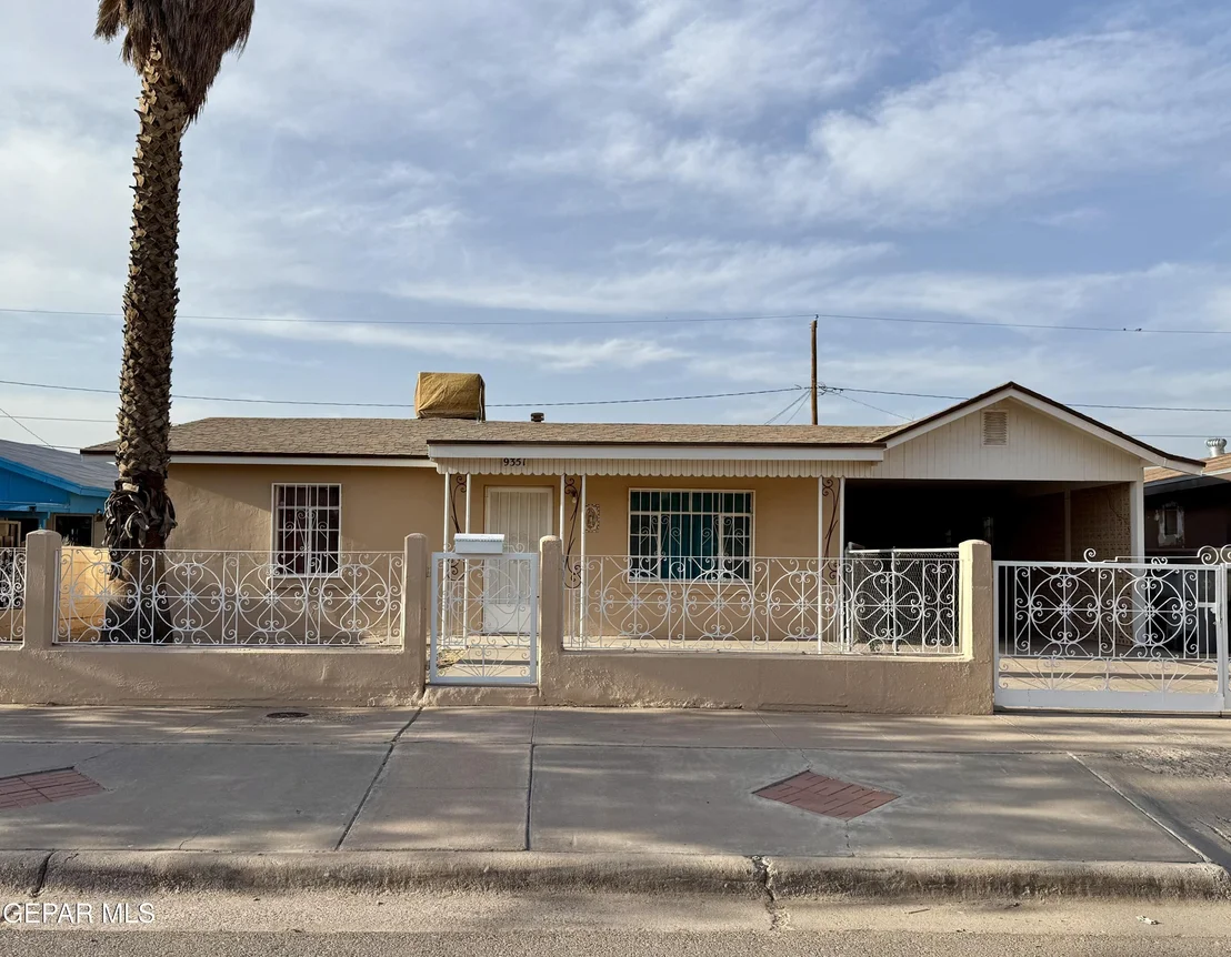Photo of 9351 CARRANZA Drive