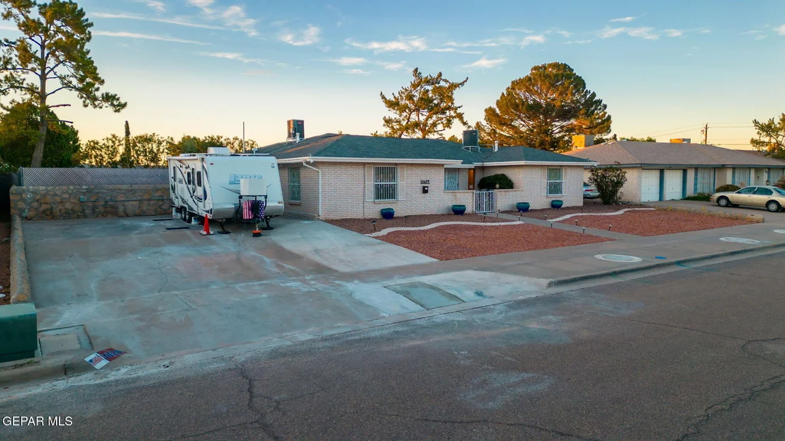 Photo of 10629 Sombra Verde Drive