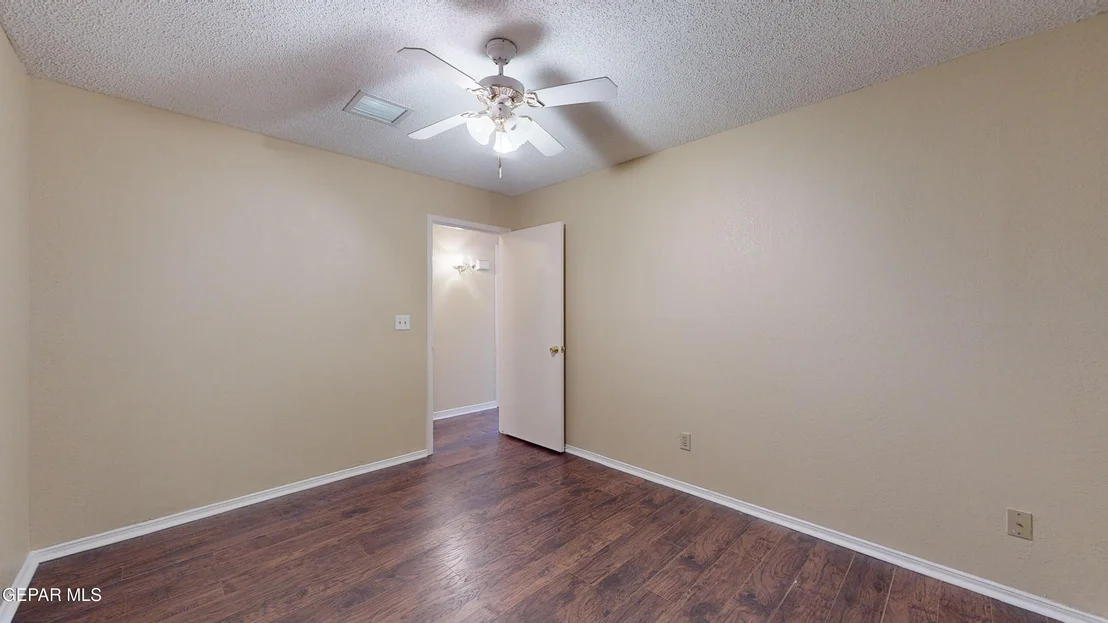 Photo of 2607 Elm Street