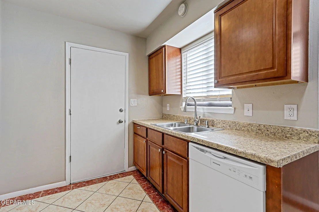 Photo of 5125 ROUND ROCK Drive