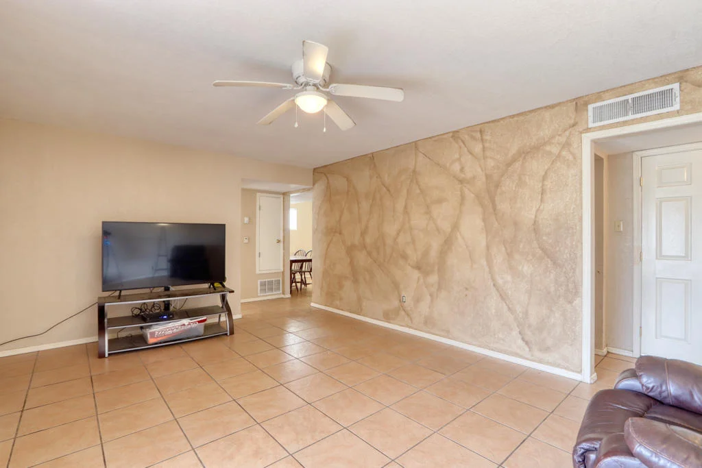 Photo of 965 BENNETT Place