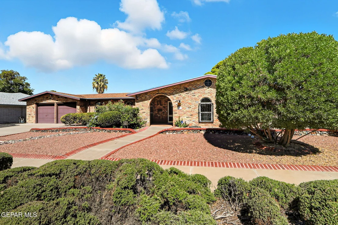 Photo of 10233 BYWAY Drive