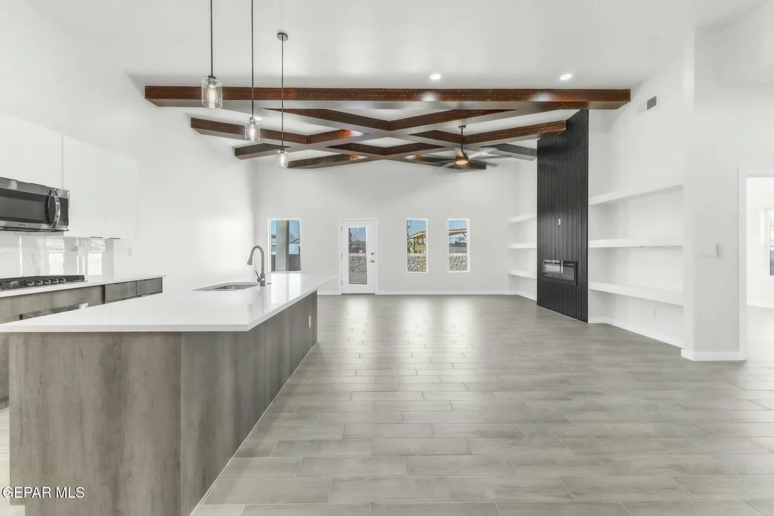 Photo of 313 KITT Road