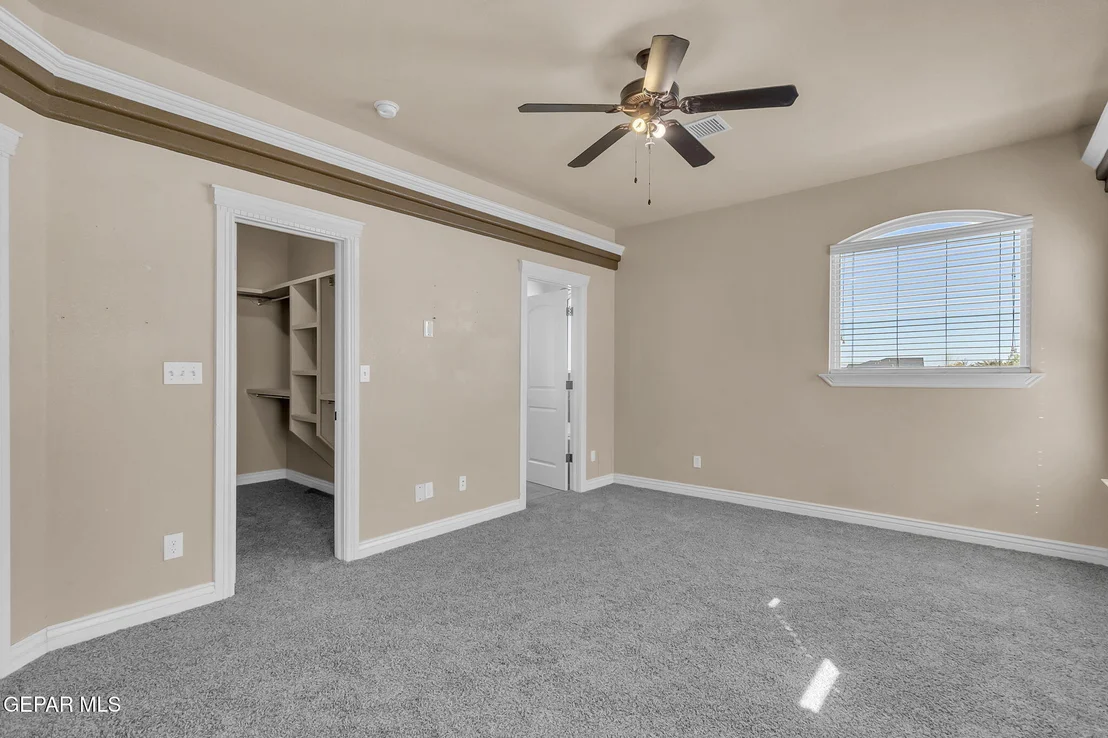 Photo of 3285 SCARLET POINT Drive