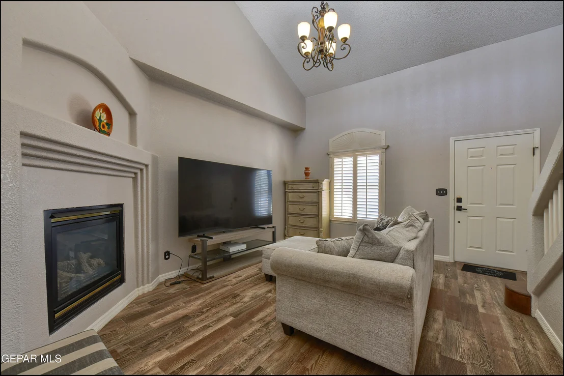 Photo of 11813 DEER GRASS Circle
