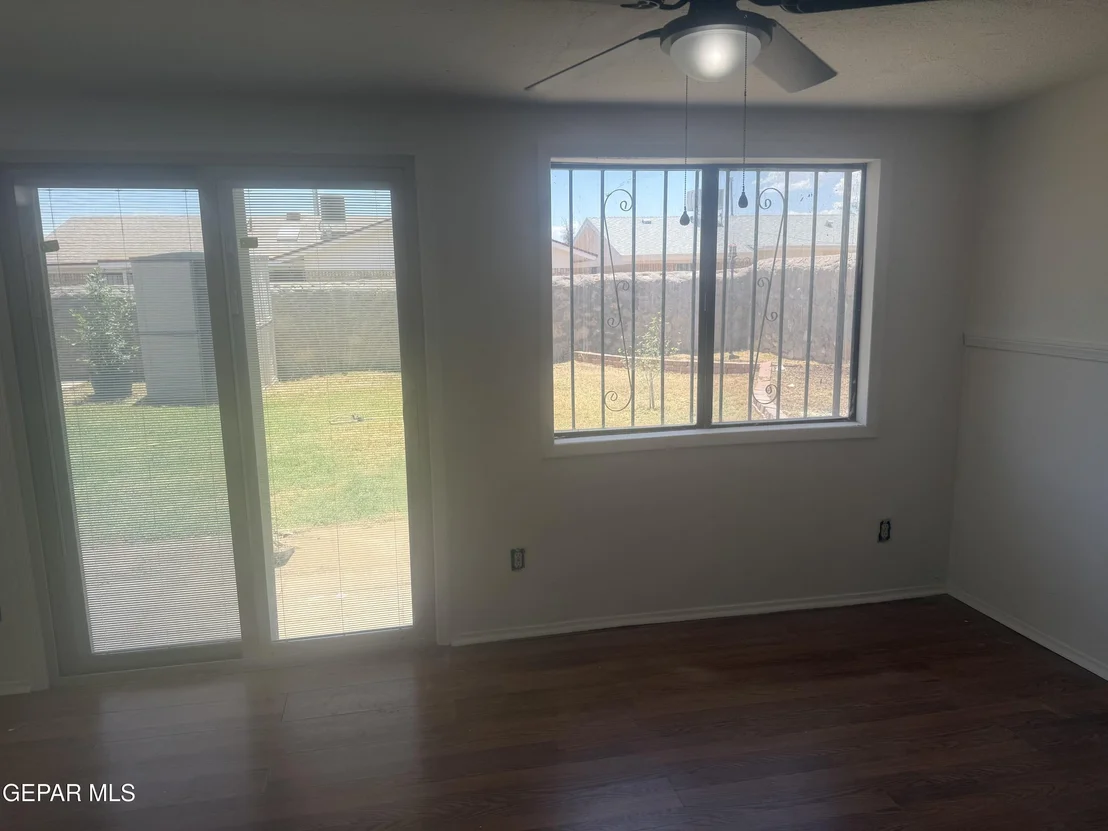 Photo of 5744 Longview Circle