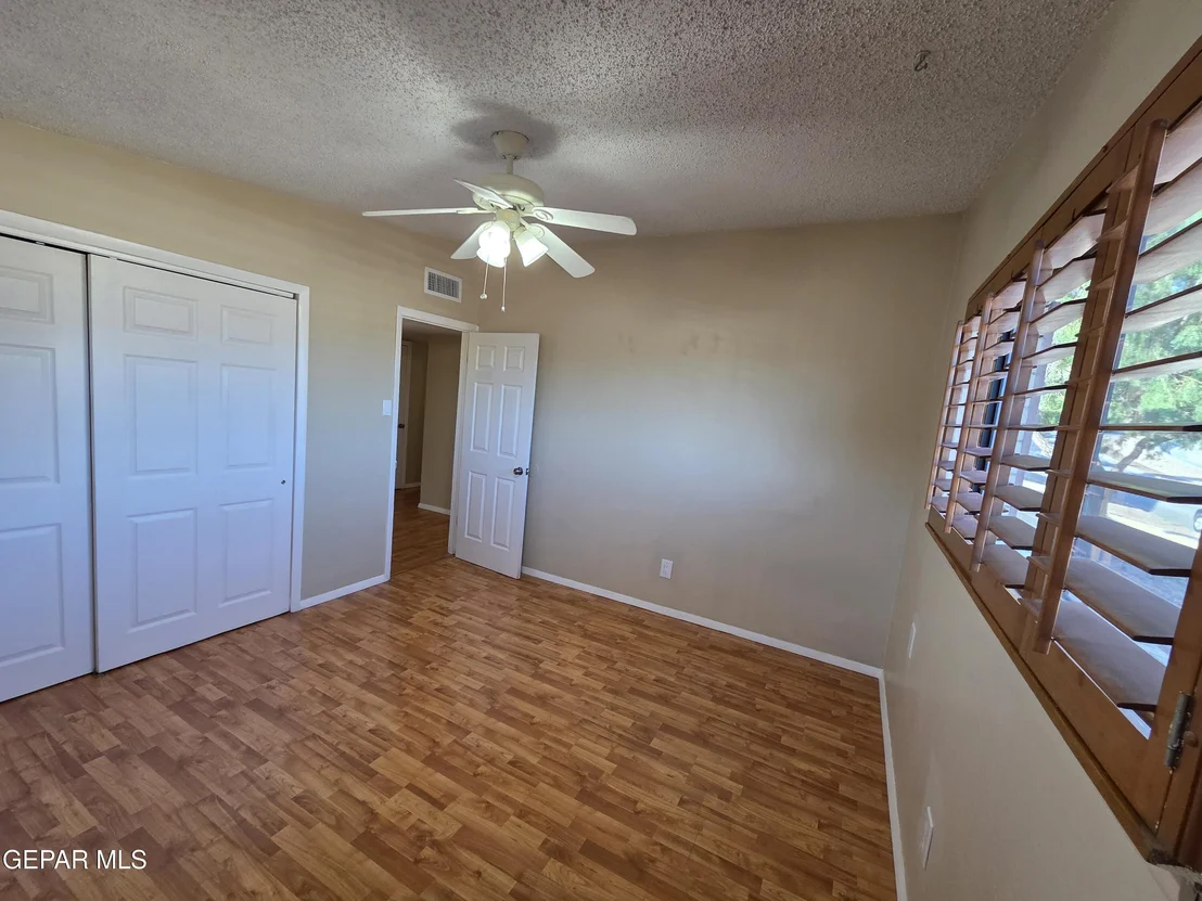 Photo of 4249 CANTERBURY Drive