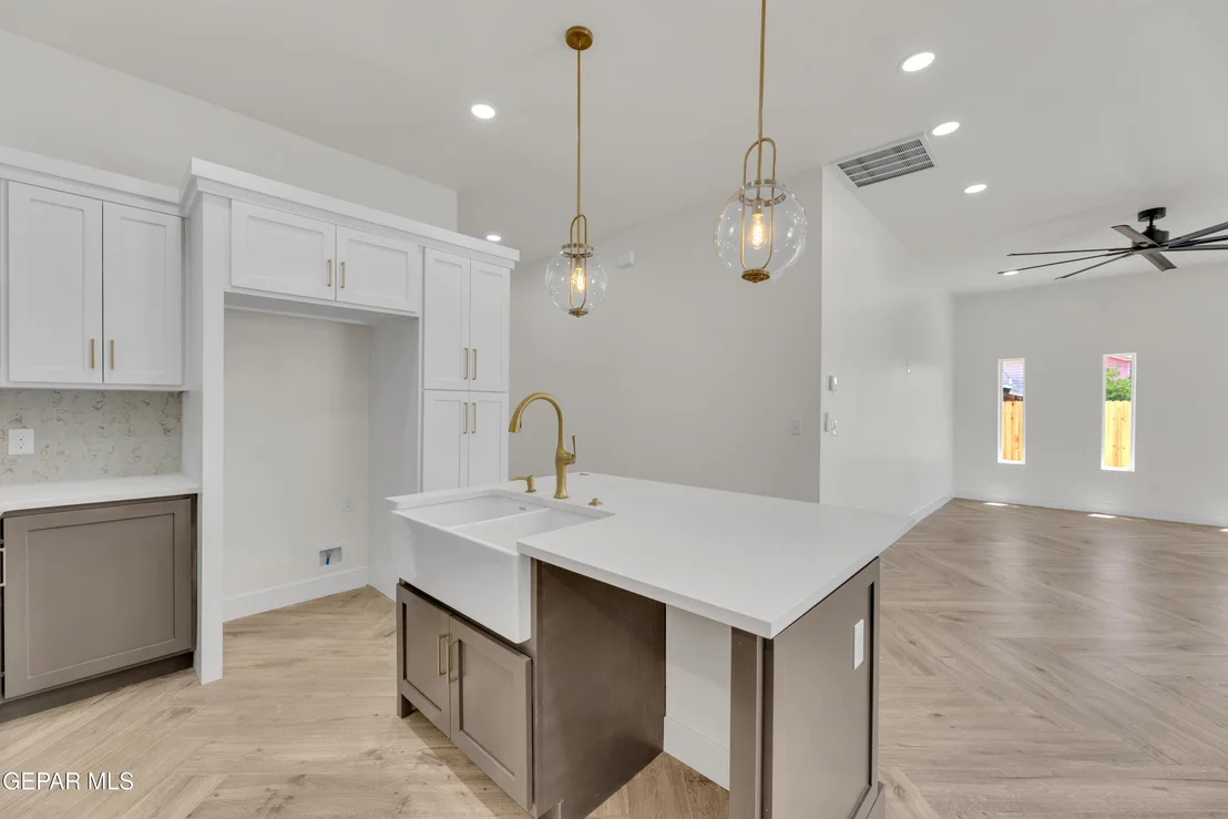 Photo of 429 Lesa Lane Lane