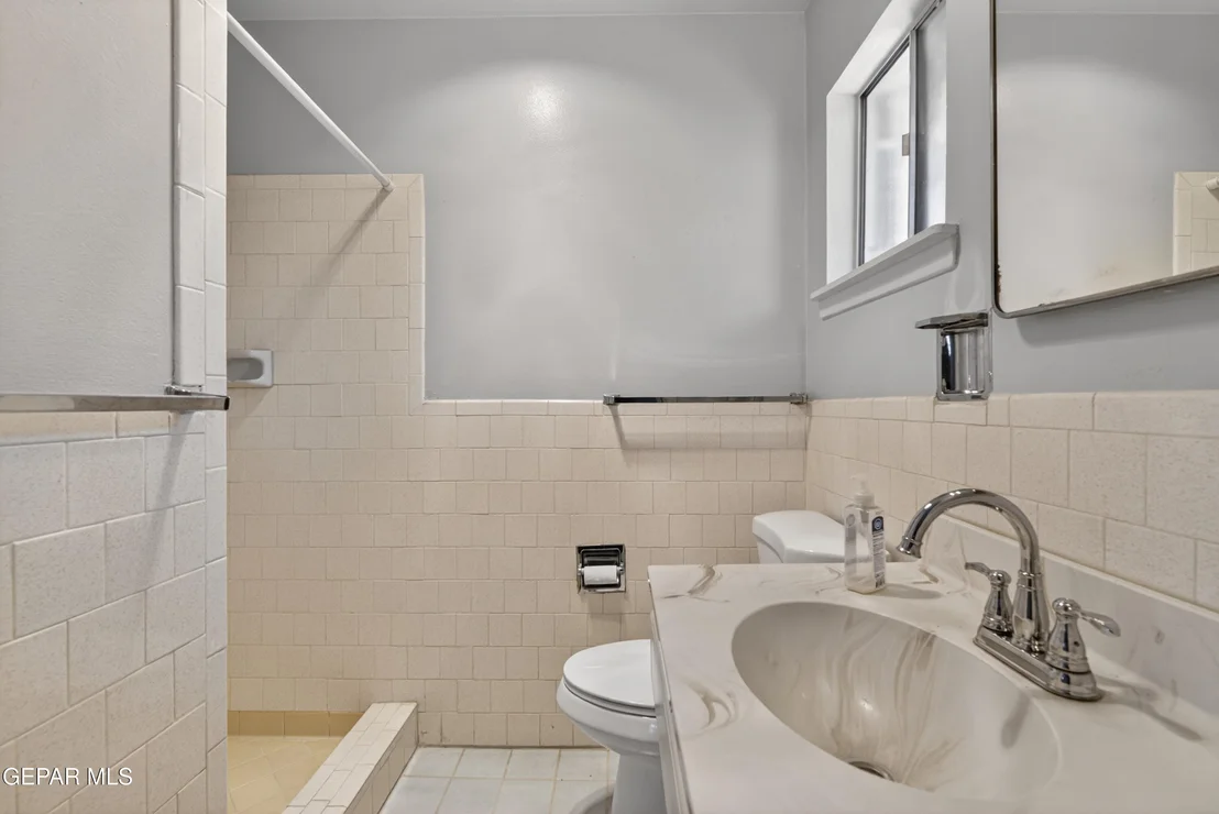 Photo of 10025 DEBBIE Drive