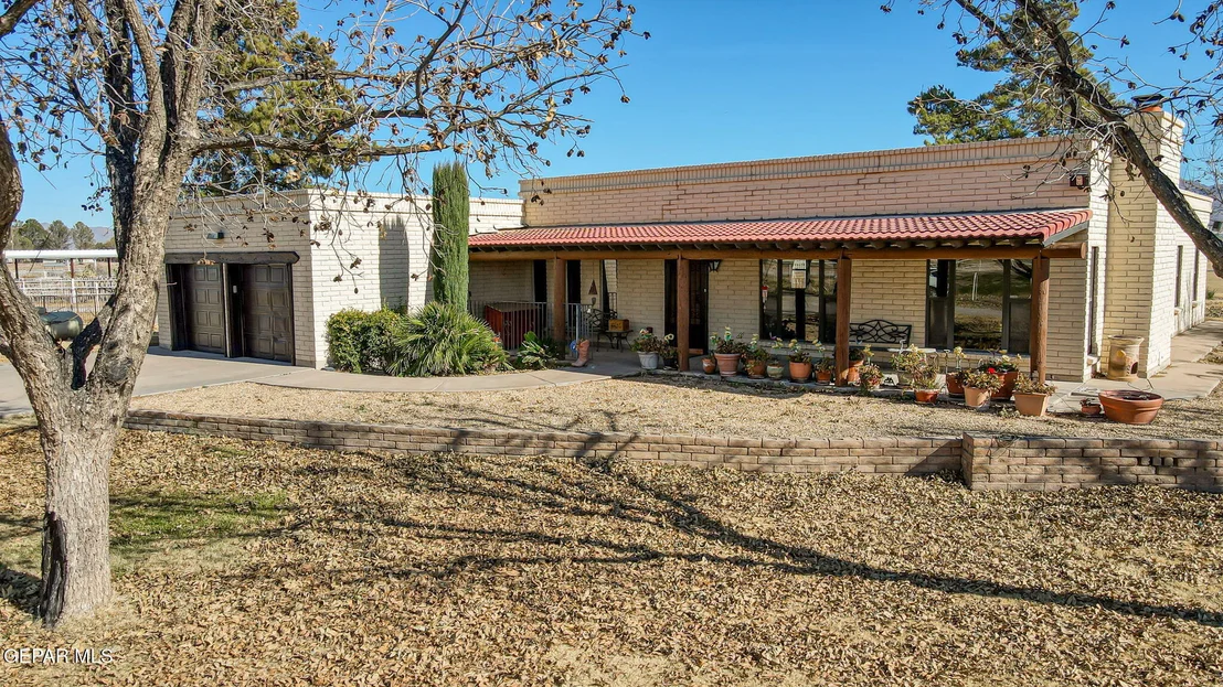 Photo of 7770 WESTSIDE Road
